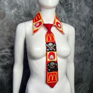 Corporate Clown tie and collar